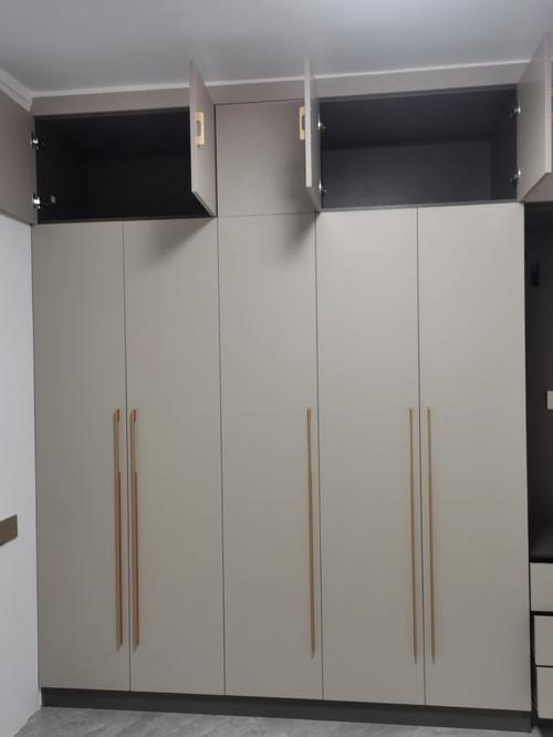 开云APP官网：定制家具里的5大“鸡肋”配件价格高不说实用性不敢恭维(图5)