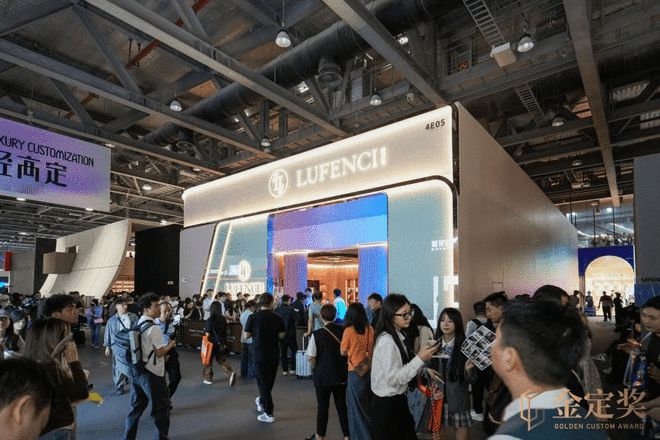 大诚世纪家居旗下奢华定制品牌LUFENCI路芬奇首秀大放异彩 斩获金定奖产品类金奖 广州定制家居展圆满收官(图5)